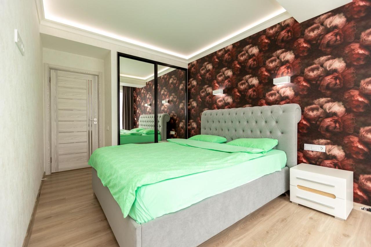 Main Street Sky House Apartments Chisinau Ngoại thất bức ảnh