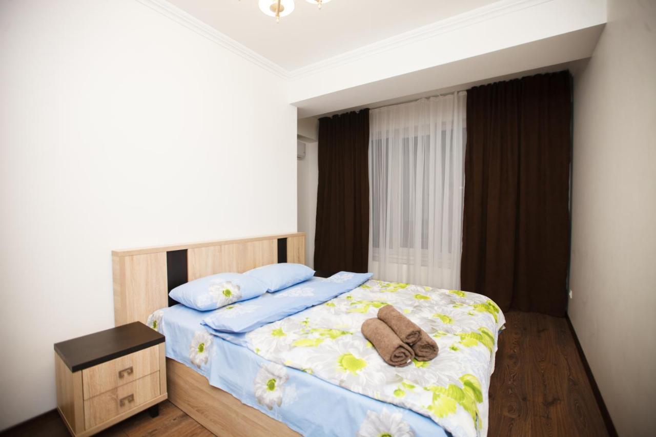 Main Street Sky House Apartments Chisinau Ngoại thất bức ảnh