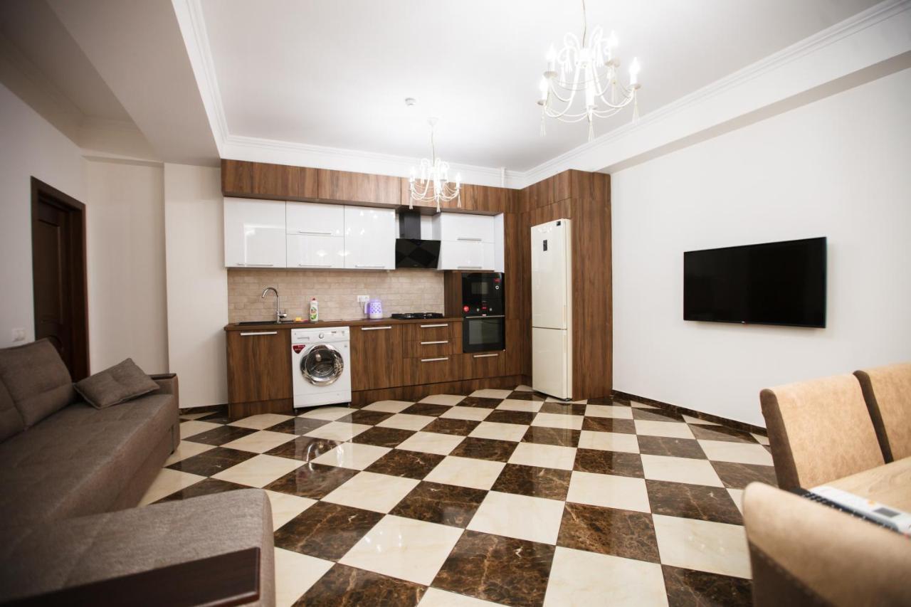 Main Street Sky House Apartments Chisinau Ngoại thất bức ảnh