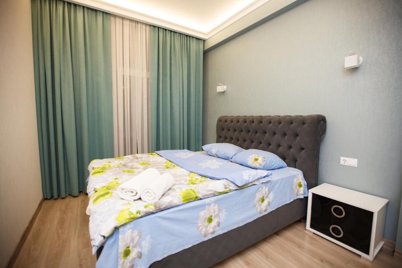 Main Street Sky House Apartments Chisinau Ngoại thất bức ảnh